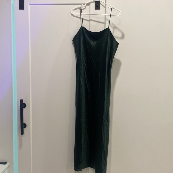 Banana Republic Edina Silk Midi Dress New Hunter Green large Tall L T 100% Silk - Picture 6 of 10
